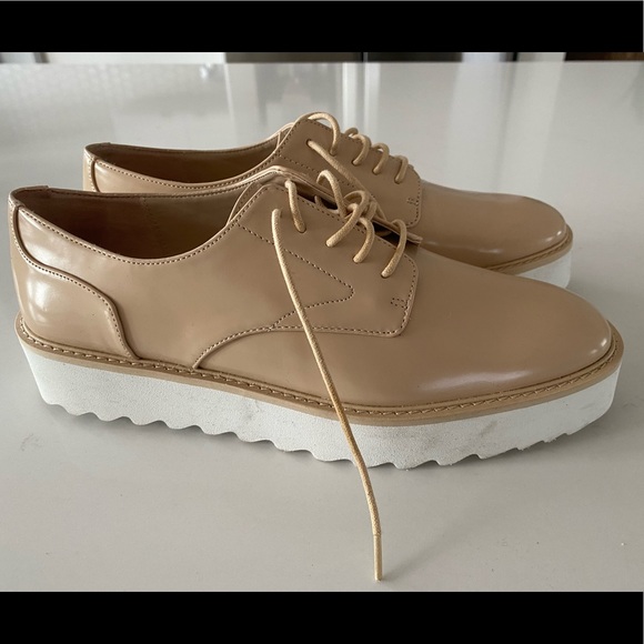 Brand new plateform Zara shoe - Picture 2 of 4